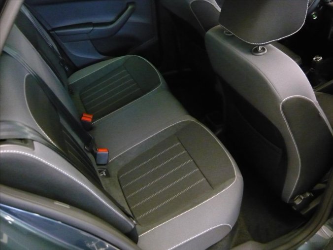 Škoda Fabia, 1,0 TSI 81 kW Style Plus, barva neuvedeno