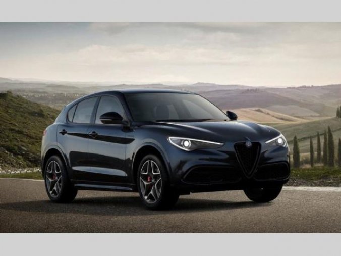 Alfa Romeo Stelvio, Veloce 4x4 2,0 280PS,nový mod., barva černá