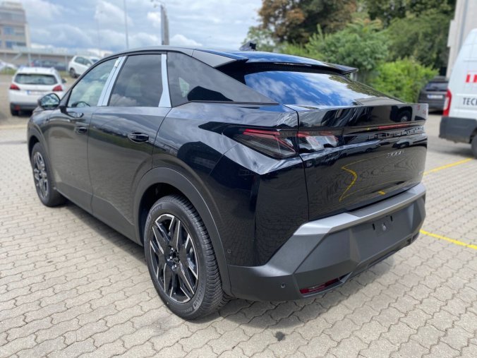 Peugeot 3008, Peugeot 3008 GT Hybrid 145k - MAX VÝBAVA! - 0400, barva černá