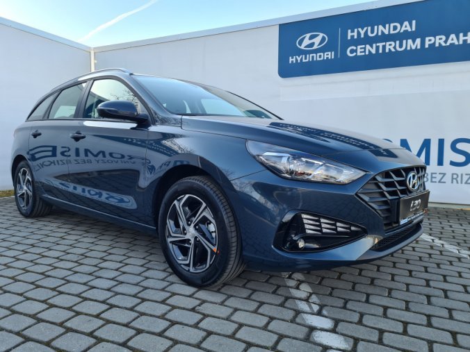 Hyundai i30, 1,5i 81 kW MT, barva modrá