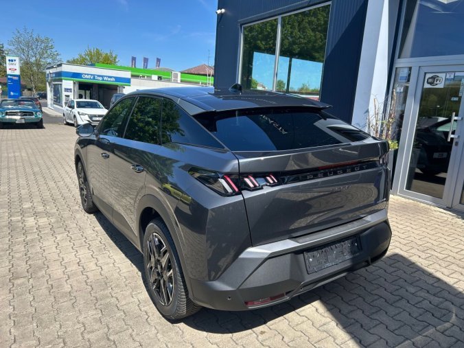Peugeot 3008, Peugeot 3008 ALLURE Hybrid 145k e-DCS6, barva šedá
