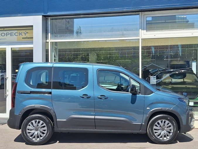 Peugeot Rifter, Peugeot Rifter ALLURE 1.5 BHDi 130K EAT8 N1, barva modrá