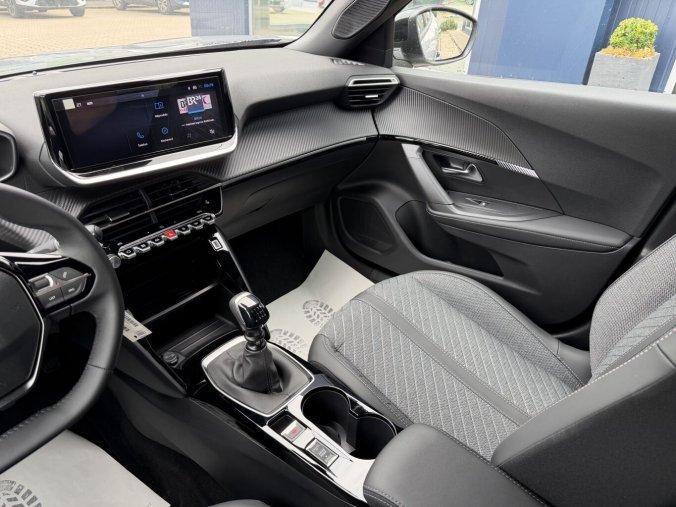 Peugeot 2008, Peugeot 2008 ALLURE Turbo 100 MAN6, barva šedá