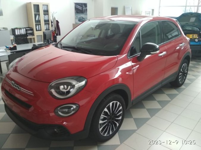 Fiat 500X, Cold 1,0 GSE, barva červená