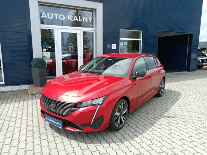 Peugeot 308, Peugeot 308 ALLURE 1.2 PureTech 130k MAN6, barva červená