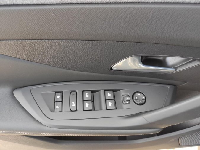 Peugeot 308, Peugeot 308 SW ALLURE NEW 1.5 HDI AUT8, barva šedá