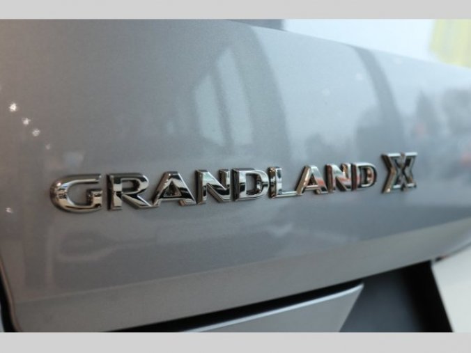 Opel Grandland X, SMILE 1.2 Turbo 96kW AT8, barva šedá