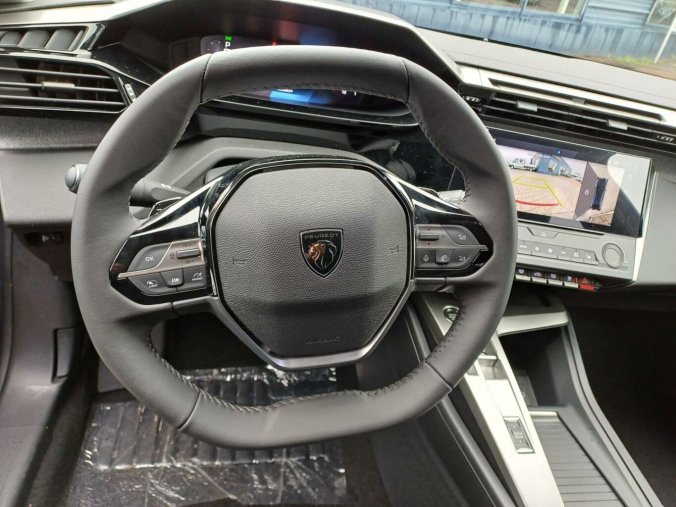 Peugeot 408, Peugeot 408 ALLURE Hybrid 136 e-DCS6, barva šedá
