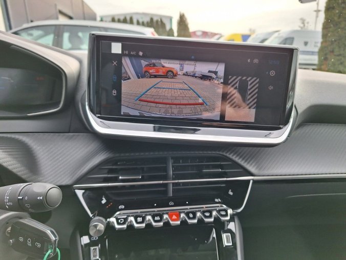 Peugeot 208, Peugeot 208 ALLURE Hybrid 100 e-DCS6, barva žlutá