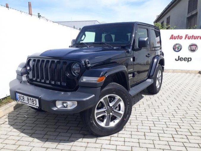 Jeep Wrangler, 2,0T 270 PS Sahara, barva černá