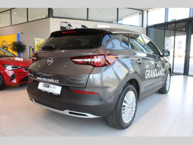 Opel Grandland X, Innovation 1.2 Turbo 96kw, barva šedá