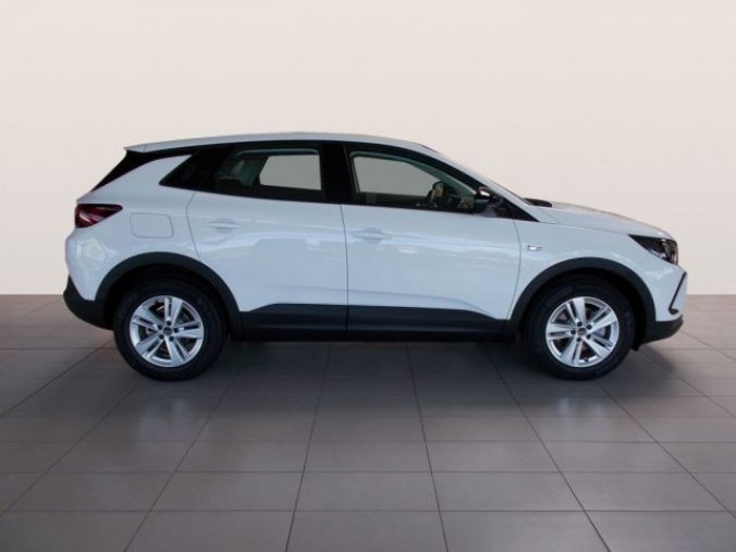 Opel Grandland X, F 1.2 XHT S/S (96kW/ 130HP) MT, barva bílá
