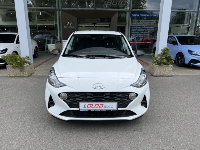 Hyundai i10, 1,0i 5 st. manuální, barva bílá