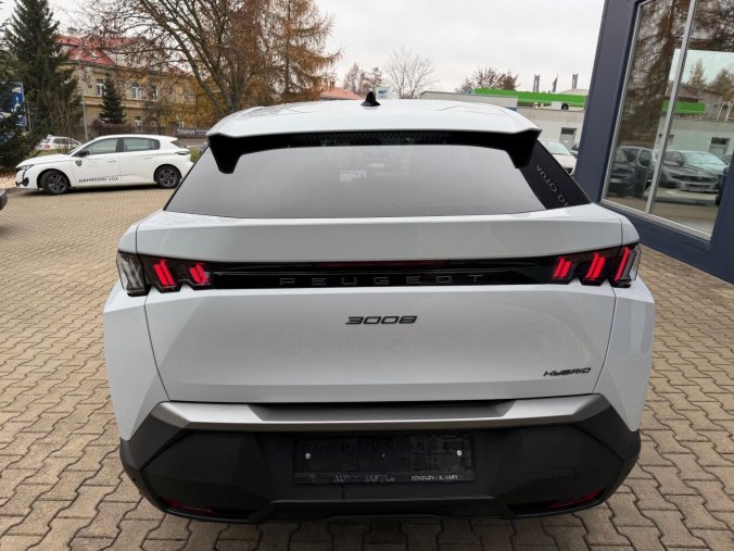 Peugeot 3008, Peugeot 3008 ALLURE Hybrid 145 e-DCS6, barva bílá