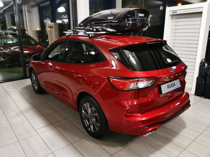 Ford Kuga, ST-Line, 5dveřová, 1.5 EcoBlue 88 kW/120 k, 8st. automatická, barva červená