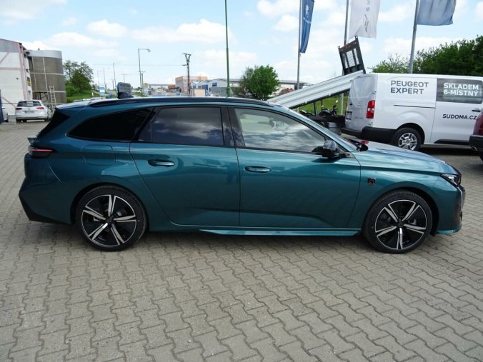 Peugeot 308, Peugeot 308 SW GT Plug-in HYBRID 225 e-EAT, barva modrá