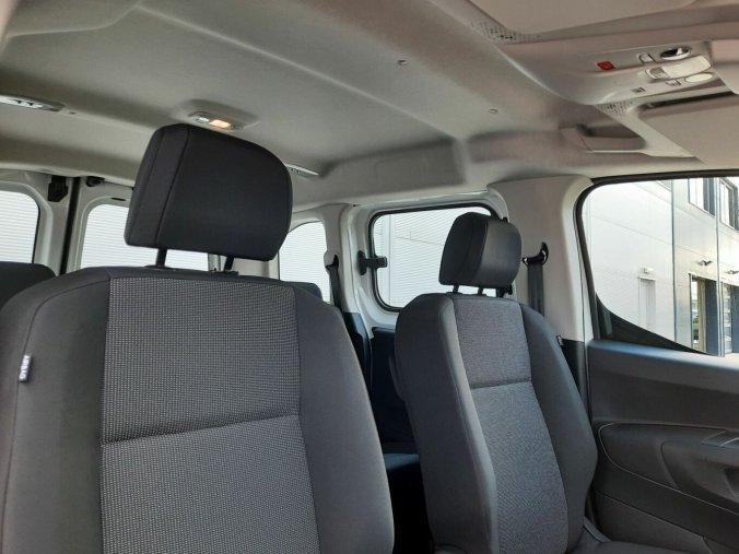 Peugeot Rifter, Peugeot Rifter ACTIVE BlueHDi 100 S&S MAN6 s, barva bílá