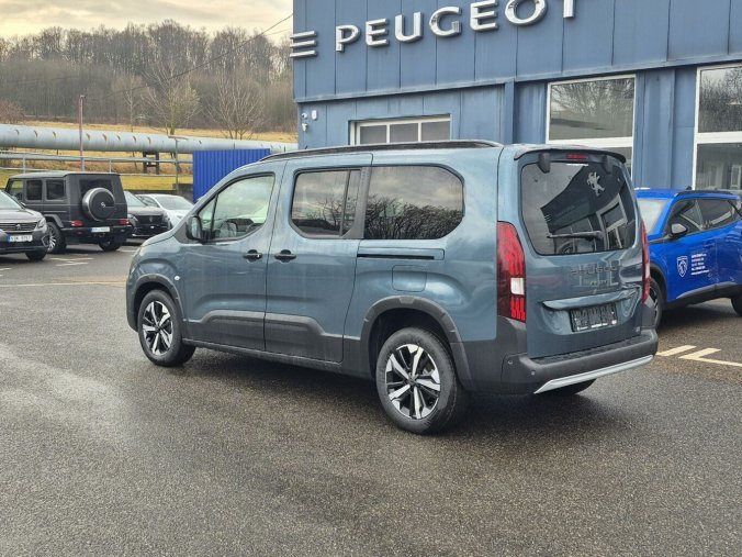 Peugeot Rifter, Peugeot Rifter LONG GT BlueHDi 130 S&S EAT8, barva modrá
