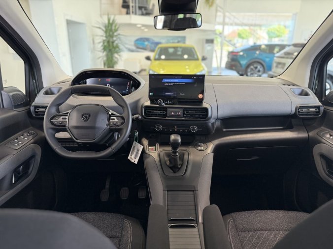 Peugeot Rifter, Peugeot Rifter LONG ALLURE, paket Style, barva zelená
