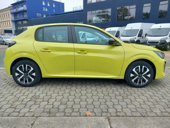 Peugeot 208, Peugeot 208 Active PureTech 75 S&S MAN5, barva žlutá
