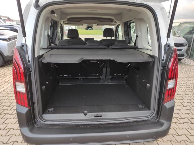 Peugeot Rifter, Peugeot Rifter ALLURE 1.2i 110k MAN6 BENZIN, barva bílá