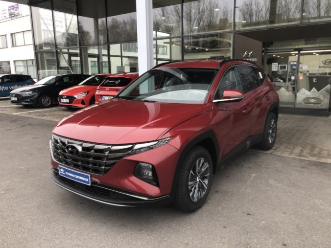 Hyundai Tucson, 1,6 T-GDI 4x2 110 kW 6st. manuální, barva červená