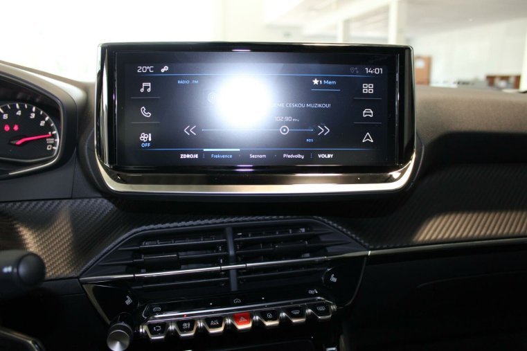 Peugeot 2008, Peugeot 2008 STYLE PureTech 100 S&S MAN6, barva bílá