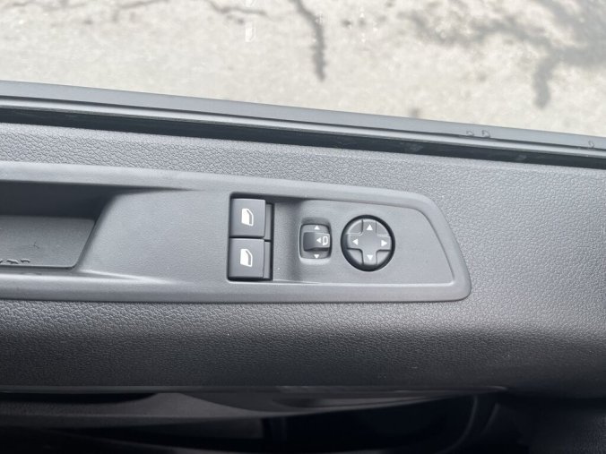 Peugeot Traveller, Peugeot Traveller Allure Standard 2.0 BlueHDi 180 S&S EAT8, barva zelená