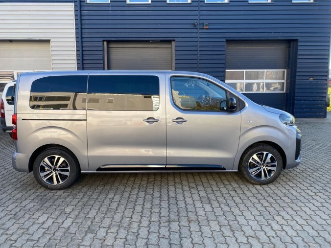 Peugeot Traveller, Peugeot Traveller Active Standard 2.0 BlueHDi 180 EAT8 - 5476, barva šedá