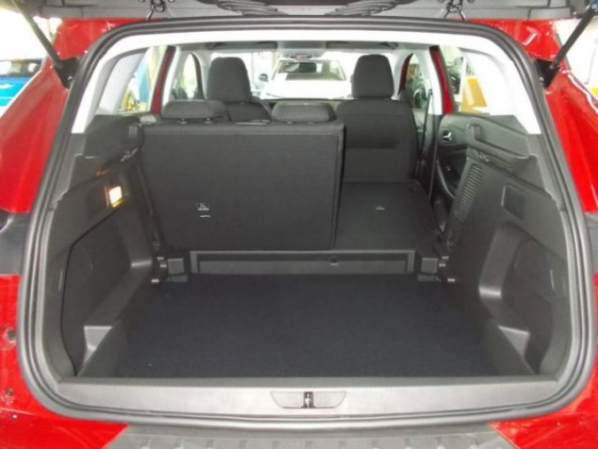 Opel Grandland X, 1.2 TURBO (96kW/130k) MT6, barva červená