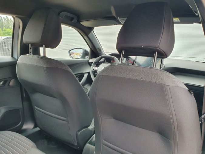 Peugeot 2008, Peugeot 2008 BUSINESS T 100k MAN6, barva bílá