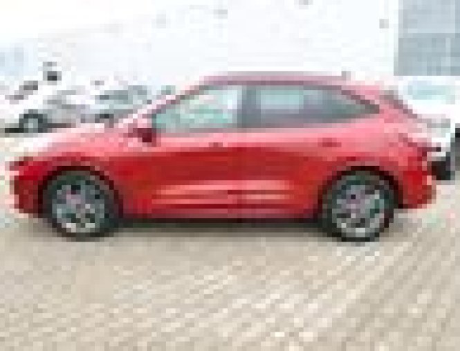 Ford Kuga, 1.5 EcoBoost, barva červená