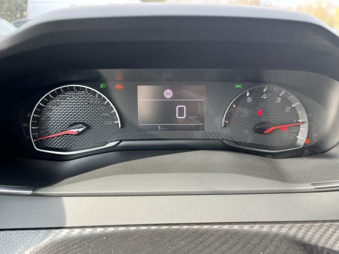 Peugeot 208, Peugeot 208 STYLE PureTech 100k MAN6, barva černá