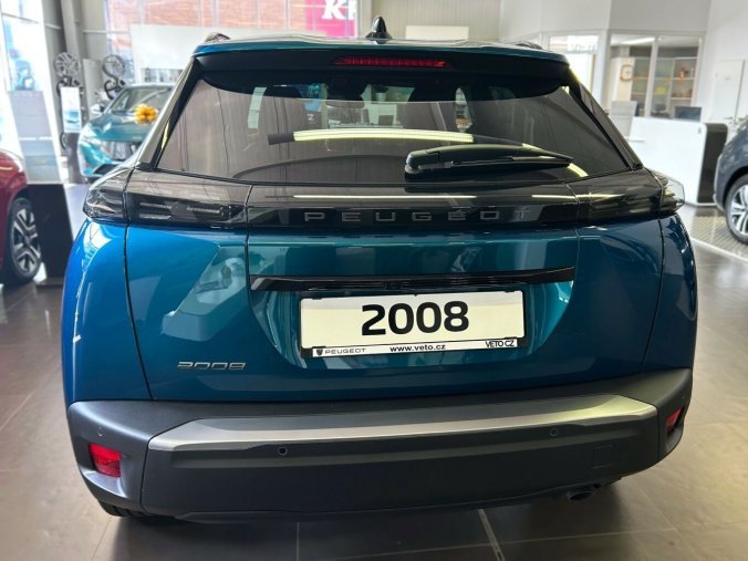 Peugeot 2008, Peugeot 2008 ALLURE PureTech 100 MAN6, barva modrá
