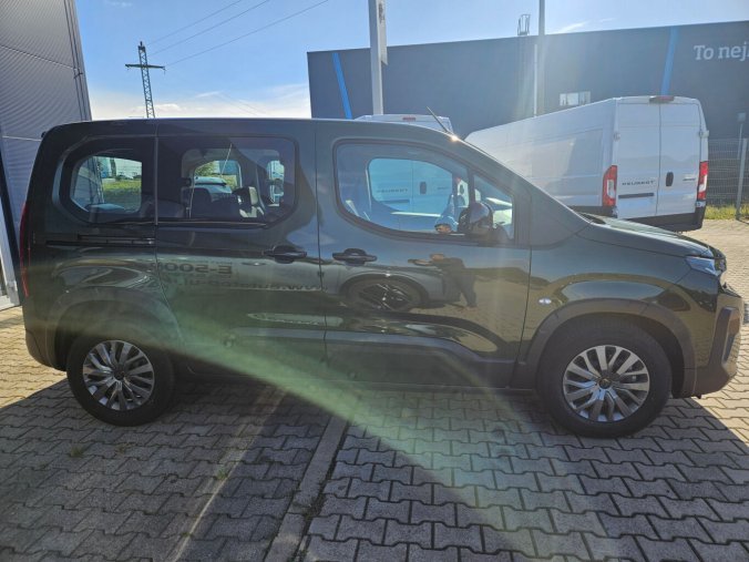 Peugeot Rifter, Peugeot Rifter RIFTER ALLURE PureTech 110 S&S MAN6, barva zelená