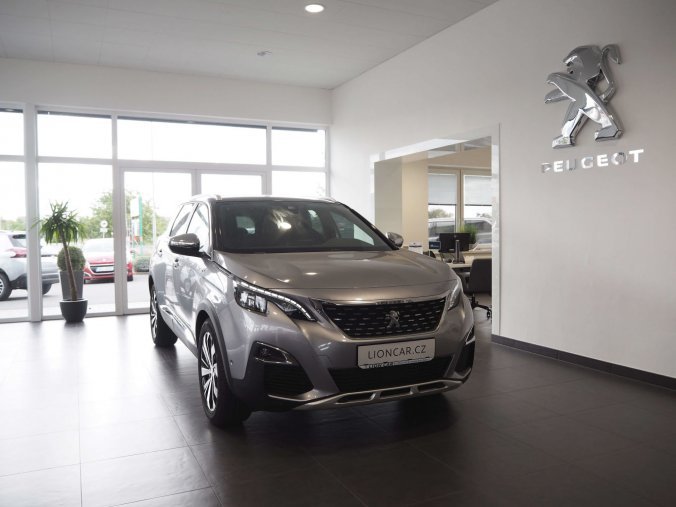 Peugeot 5008, GT 2.0 BlueHDi 180k EAT8, barva šedá