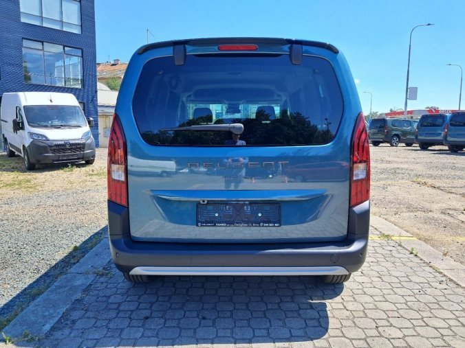 Peugeot Rifter, Peugeot Rifter LONG GT BlueHDi 130 S&S EA, barva modrá