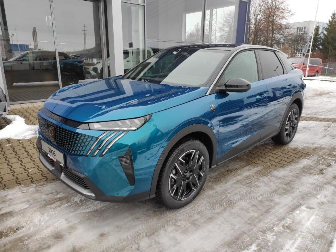 Peugeot 3008, Peugeot 3008 GT 1.2 HY 145k AUT 6, barva modrá