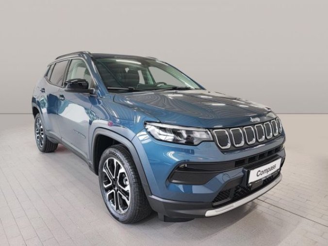 Jeep Compass, Altitude 1.5 Turbo e-Hybrid, barva modrá