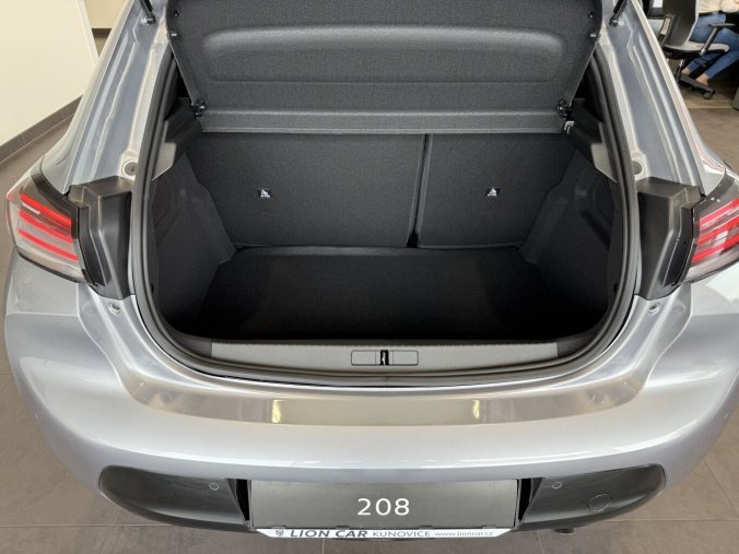 Peugeot 208, Peugeot 208 ALLURE, 100k, Paket Access, barva šedá