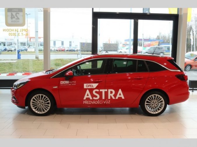 Opel Astra, ST Innovation 1.4T AT6, barva červená