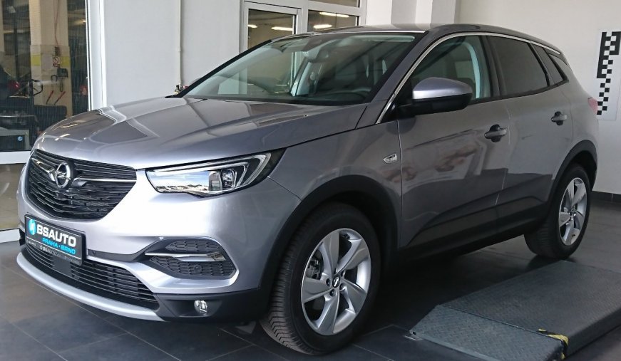 Opel Grandland X, Innovation 1.6 133 kW AT8, barva šedá