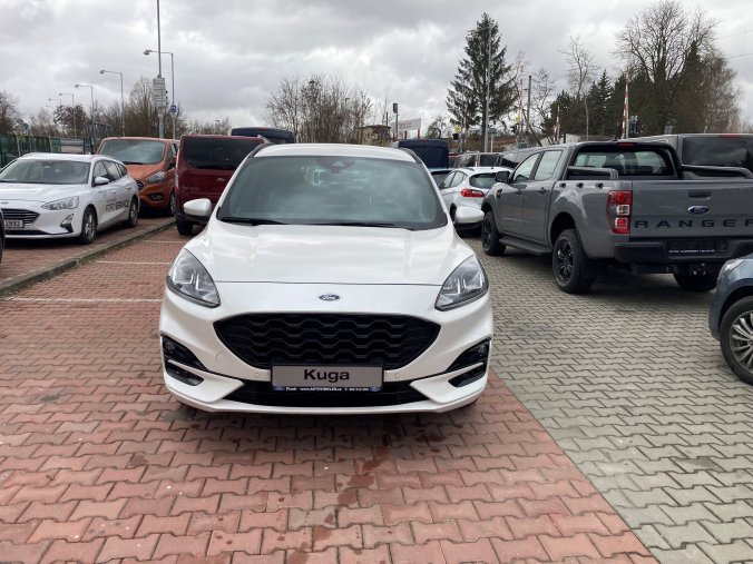 Ford Kuga, ST-Line, 5dveřová, 1.5 EcoBoost 110 kW/150 k, 6st. manuální, barva bílá