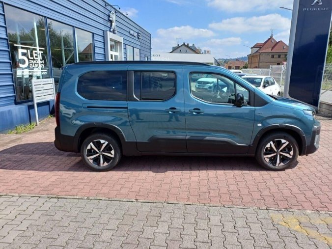 Peugeot Rifter, Peugeot Rifter Long Allure 1.5 HDI 130k, barva modrá