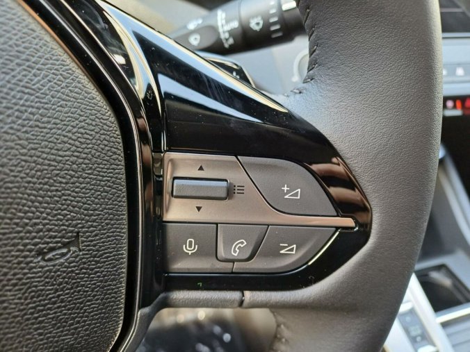 Peugeot 308, Peugeot 308 SW Style BlueHDi 130k EAT8, barva modrá