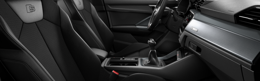 Audi Q3 Sportback, Q3 SB S line 35 TFSI 110 kW CoD, barva šedá