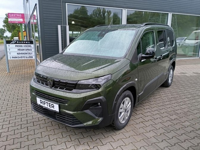 Peugeot Rifter, Peugeot Rifter LONG ALLURE BHDi 130 EAT8 N1, barva zelená