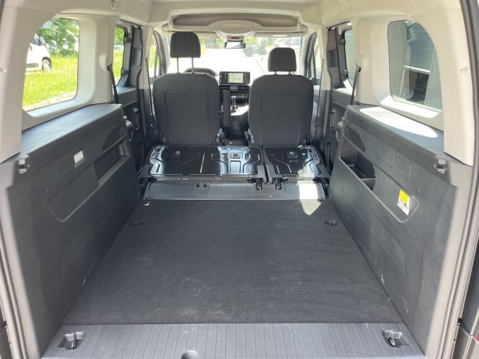 Peugeot Rifter, Peugeot Rifter LONG ACTIVE BlueHDi 100 MAN6 s homologací N1, barva bílá