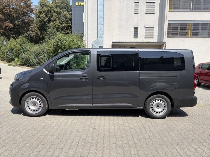 Peugeot Traveller, Peugeot Traveller Expert Combi L3 2.2 BlueHDi 150K MAN6- 9MÍST - TAŽNÉ - 3137, barva šedá