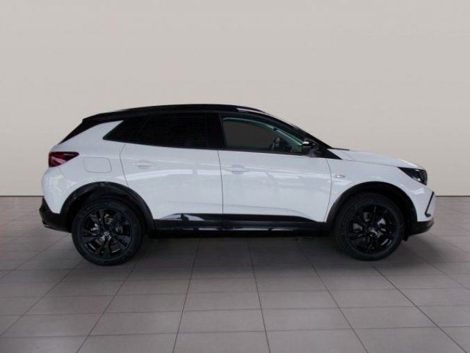 Opel Grandland X, GS 1.2 TURBO (96kW/130k) AT8, barva bílá